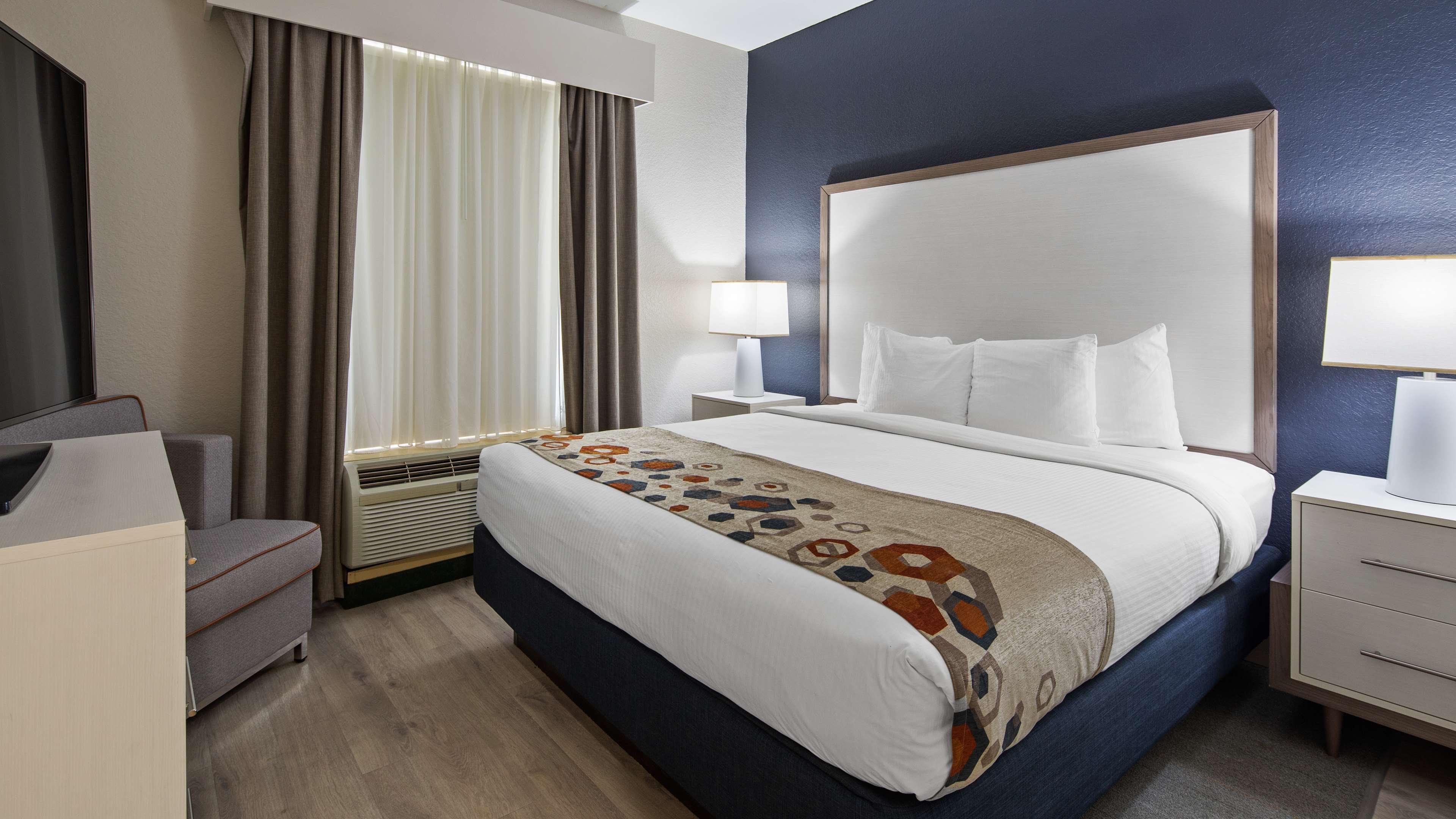 Best Western Heritage And 3*